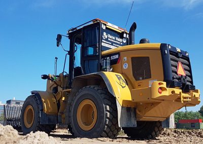 CAT 926M